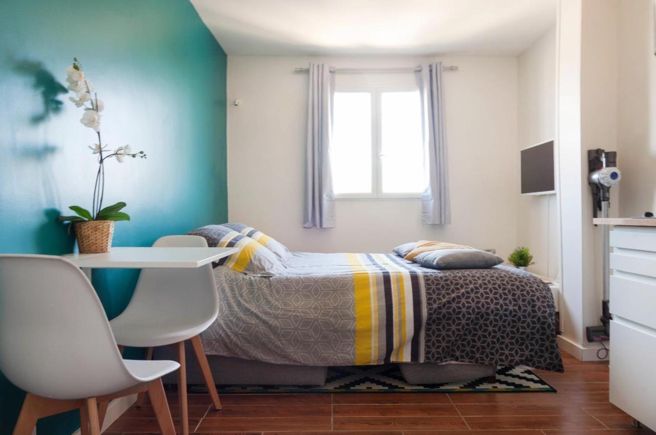 Bleu Roi Apartment